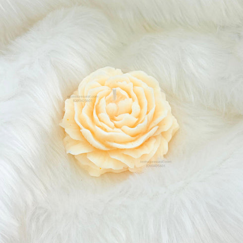Readymade Peony Flower Scented Candle